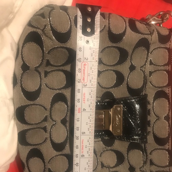 Coach purse - Picture 5 of 7